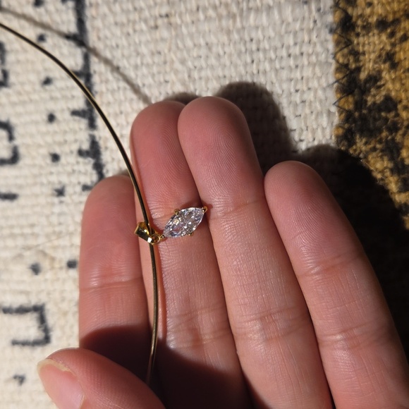 Nwt Non Tarnish Marquise Necklace - Picture 2 of 6